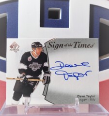 Dave Taylor 2021-22 - Autograph Sign Of The Times Sp Authentic